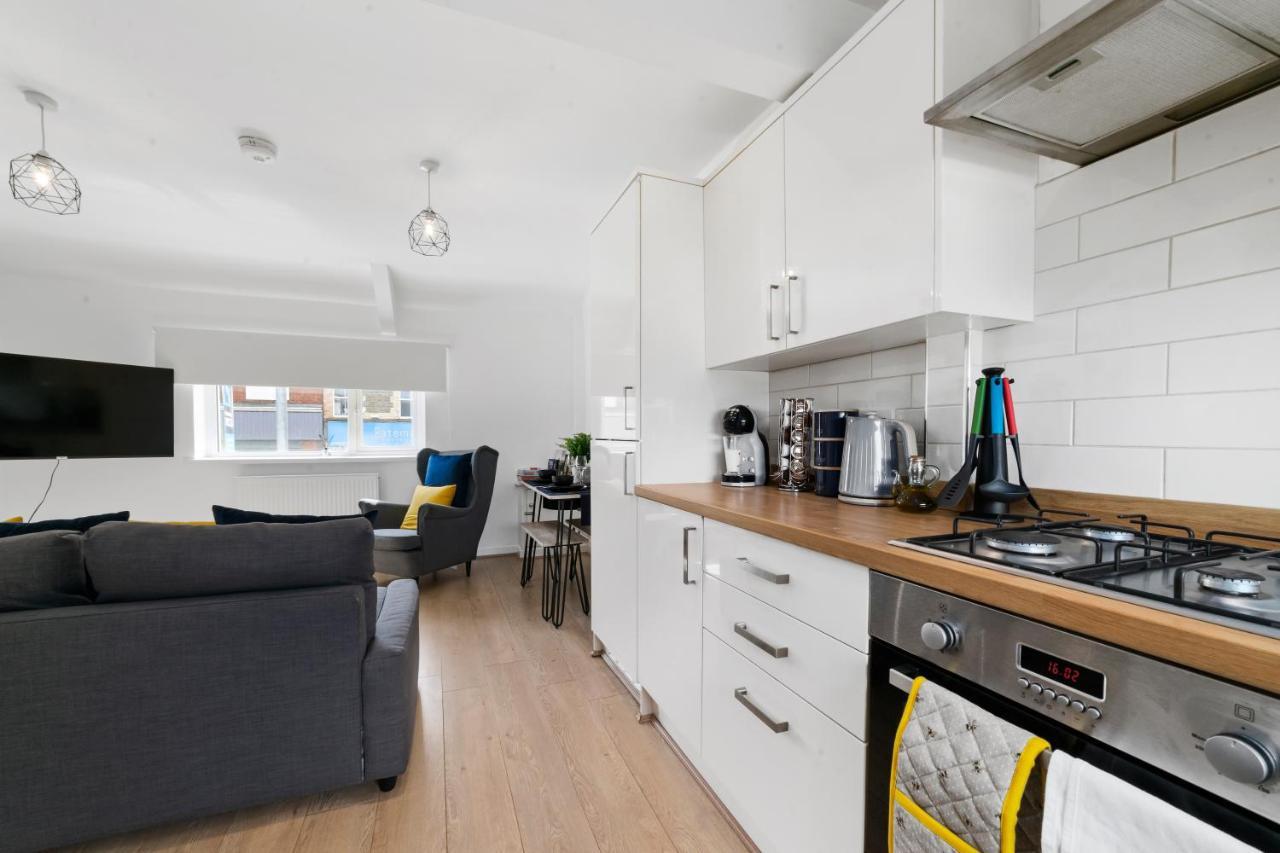 Village Cwtch Whitchurch 2 Bedroom Apartment 카디프 외부 사진