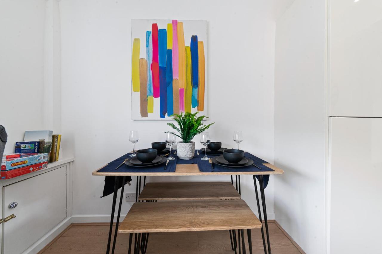 Village Cwtch Whitchurch 2 Bedroom Apartment 카디프 외부 사진